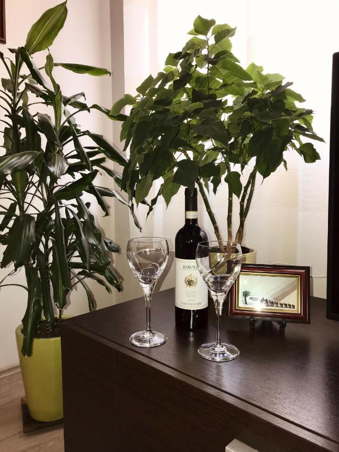Home Away From Home Apartment Durrës Esterno foto
